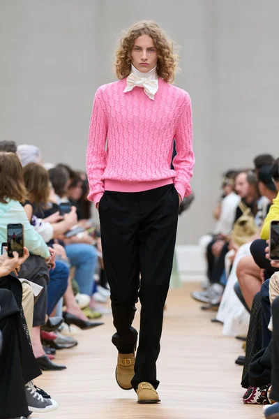 Look 39
